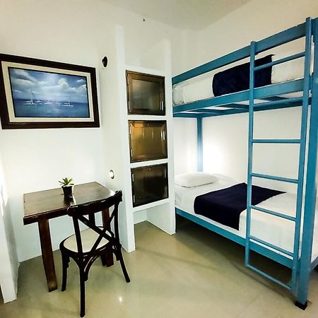 Hostal Del Mar Playa del Carmen Esterno foto
