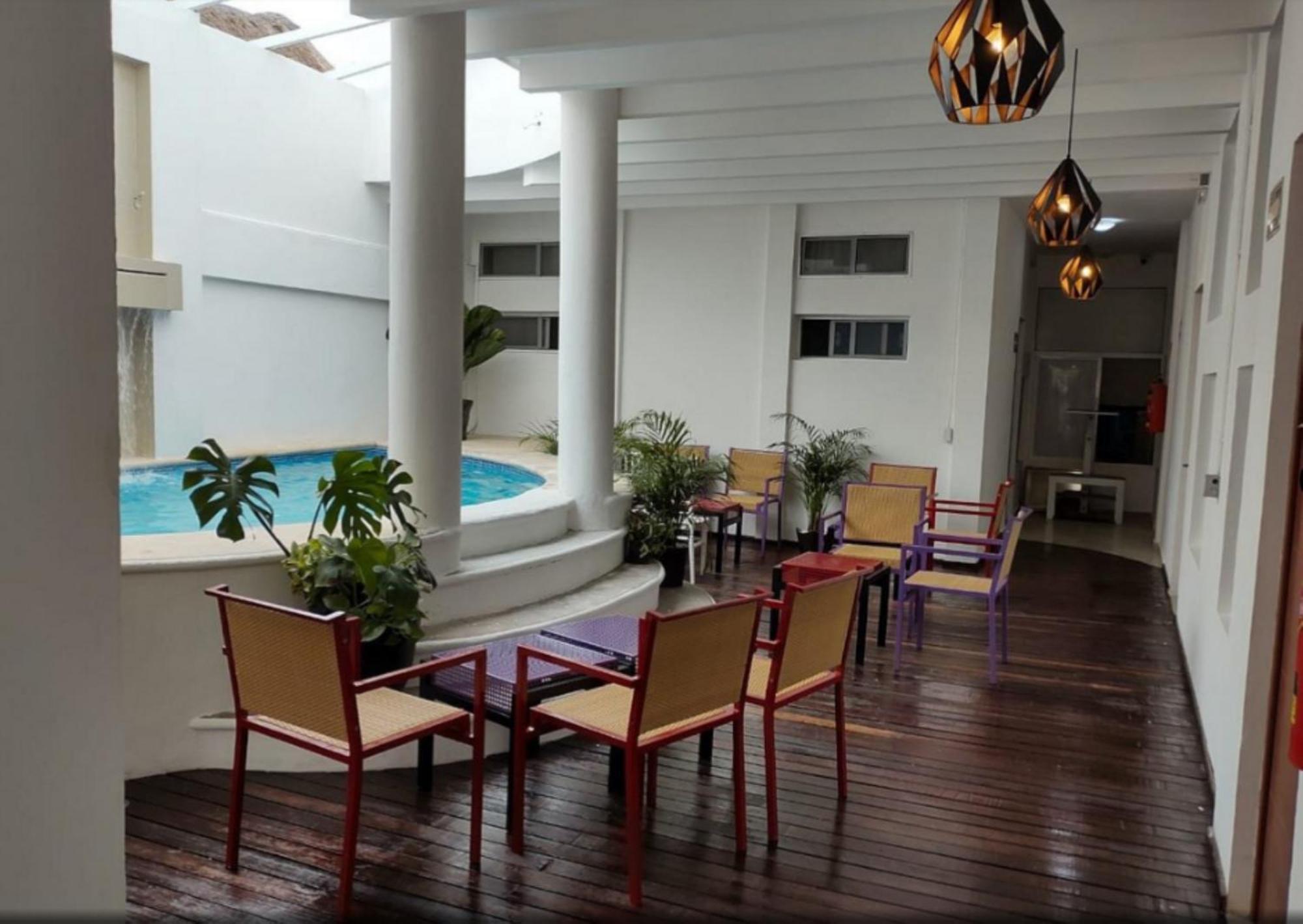 Hostal Del Mar Playa del Carmen Esterno foto